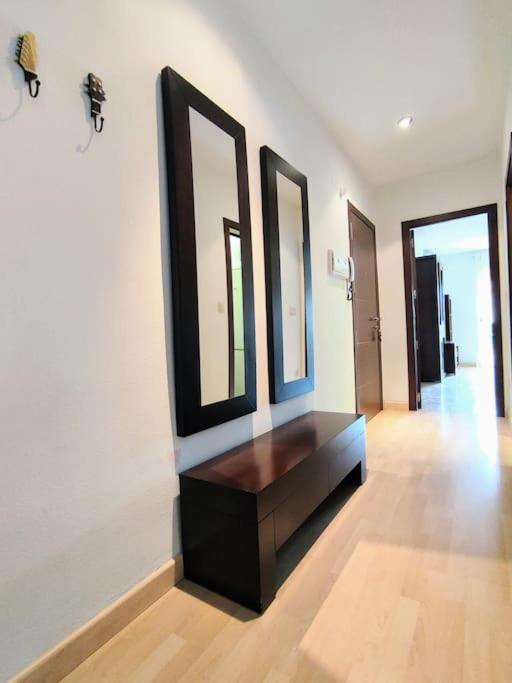 Apartamento Y Parking 아르미야 외부 사진
